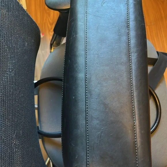 Coach Legacy Canvas Tote Bag - Picture 15 of 16